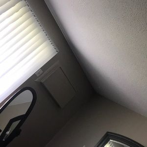 Meet your Posher, Briana